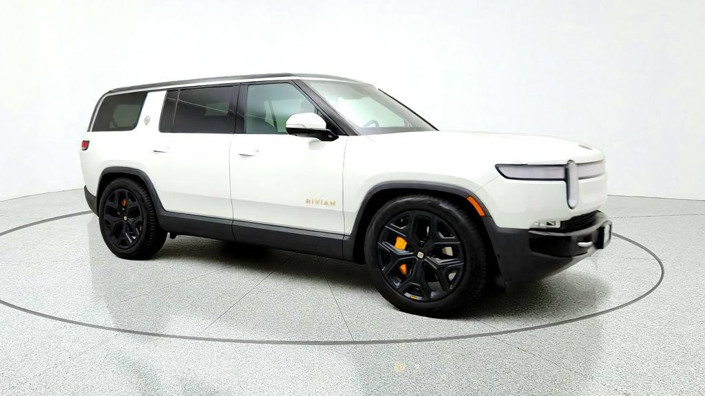 Used 2022 Rivian R1S Launch Edition Quad AWD/4WD image 3