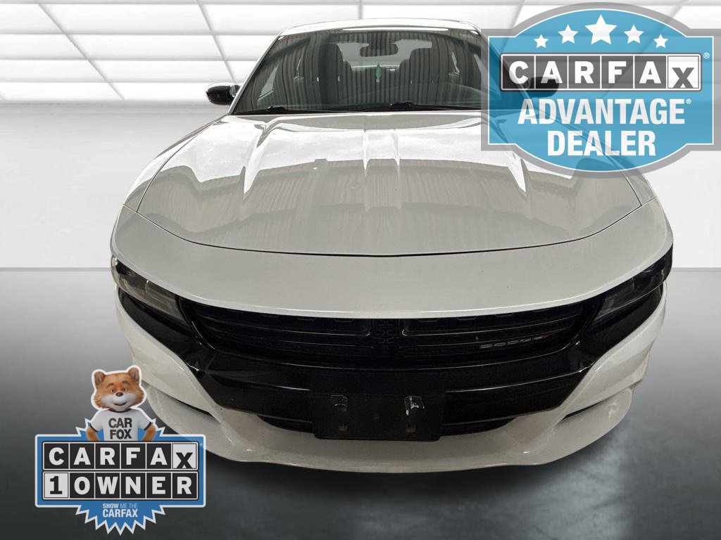 Used 2021 Dodge Charger SXT w/ Blacktop Package RWD image 2