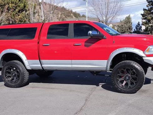 Used 2014 RAM 2500 Laramie image 2