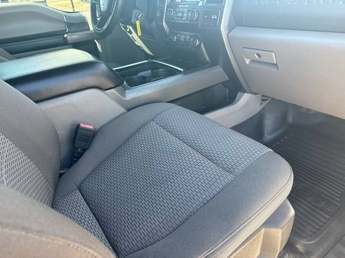 Used 2020 Ford F350 XLT w/ XLT Premium Package AWD/4WD image 10