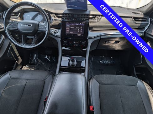 Used 2021 Jeep Grand Cherokee L Laredo AWD/4WD image 17