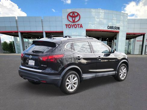 Used 2019 Nissan Rogue Sport SV w/ All-Weather Package image 5