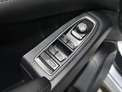 Used 2023 Subaru Ascent Limited image 13