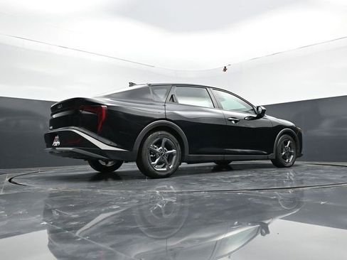 Used 2025 Kia K4 LXS image 56