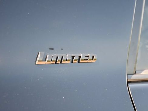Used 2019 Toyota 4Runner Limited AWD/4WD image 30