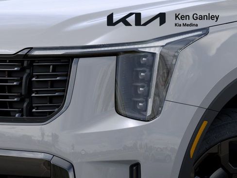 New 2026 Kia Sorento X-Line EX AWD/4WD image 10