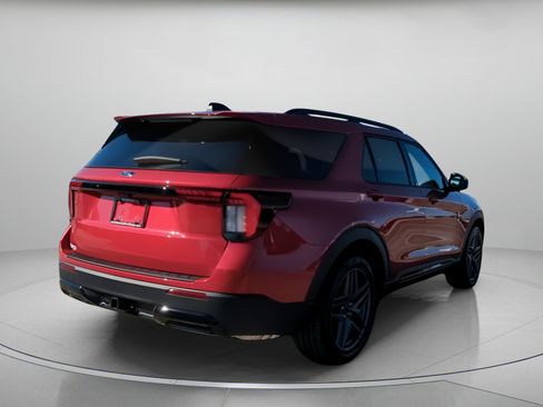 New 2026 Ford Explorer ST-Line image 29