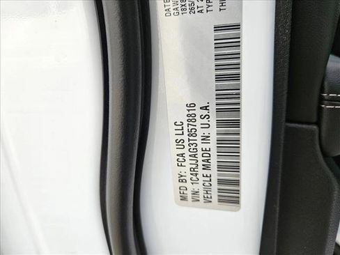 New 2026 Jeep Grand Cherokee L Laredo RWD image 17