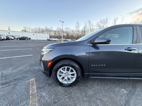 Used 2022 Chevrolet Equinox LT image 34