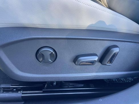 New 2026 Volkswagen Jetta SE image 17