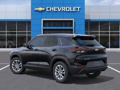 New 2026 Chevrolet TrailBlazer LS w/ LS Confidence Package FWD image 3