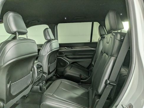 New 2026 Jeep Grand Cherokee L Limited AWD/4WD image 28