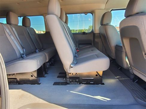 Used 2017 Nissan NV 3500 SV w/ SV Technology Package image 10