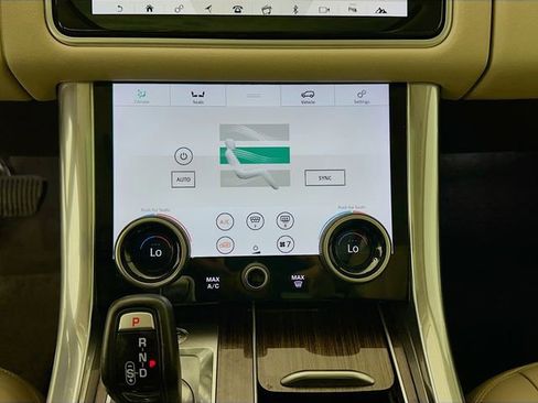 Used 2020 Land Rover Range Rover Sport HSE image 16