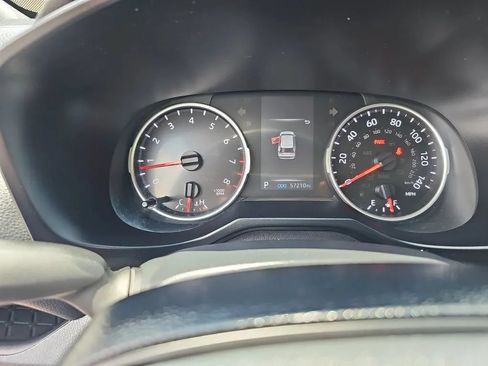 Used 2019 Toyota RAV4 LE FWD image 16