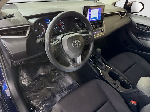 Used 2024 Toyota Corolla LE FWD image 22