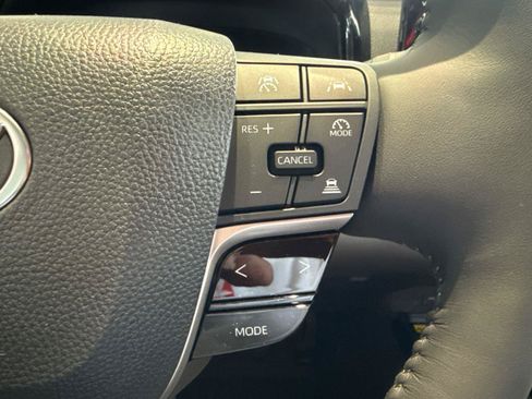 Used 2026 Toyota Camry XLE w/ Premium Plus Package FWD image 16