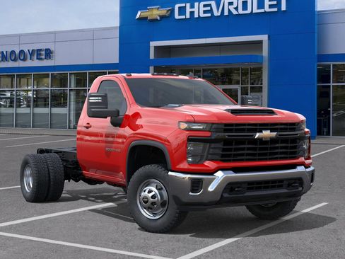 New 2025 Chevrolet Silverado 3500 W/T w/ WT Convenience Package AWD/4WD image 22
