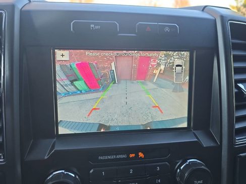 Used 2019 Ford F150 XLT image 21