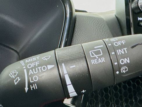 Used 2026 Honda CR-V Sport Touring image 13