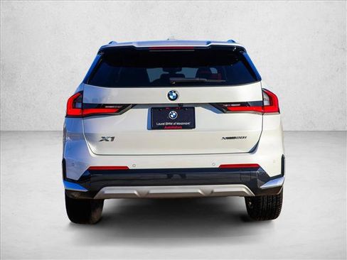 Used 2025 BMW X1 xDrive28i w/ Convenience Package image 6