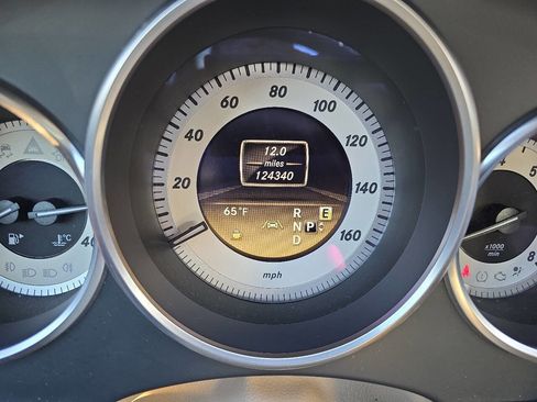 Used 2012 Mercedes-Benz CLS 550 image 40