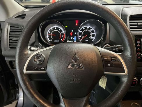 Used 2021 Mitsubishi Outlander Sport ES FWD image 15