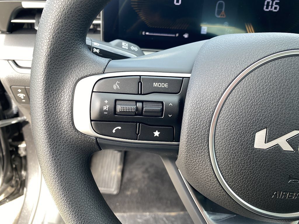 New 2026 Kia K5 LXS FWD image 14