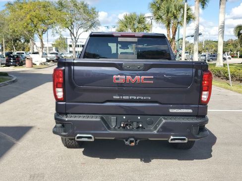 Certified 2022 GMC Sierra 1500 Elevation w/ Elevation Premium Package image 4