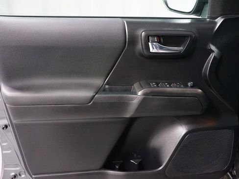 Certified 2021 Toyota Tacoma TRD Sport w/ Technology Package image 31