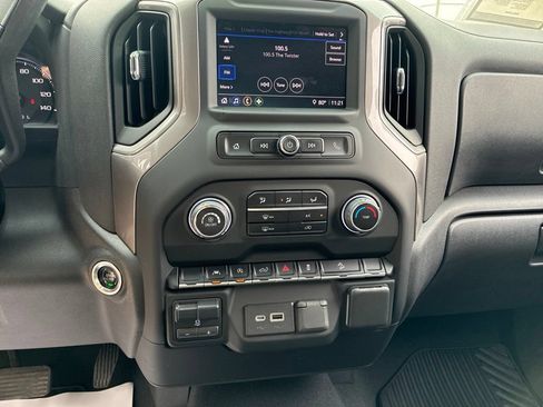 Used 2023 Chevrolet Silverado 1500 Custom Trail Boss AWD/4WD image 47