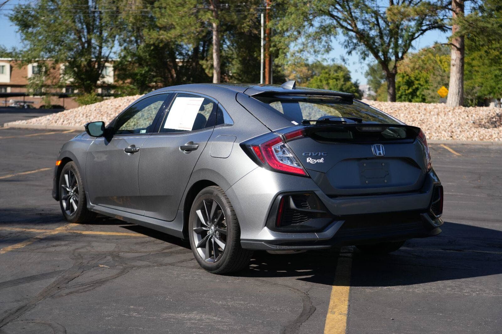 Used 2020 Honda Civic EX image 3