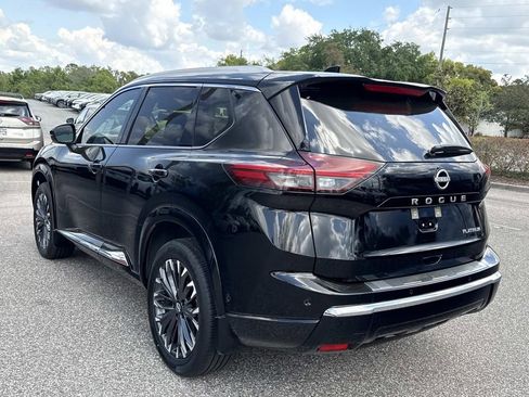Used 2024 Nissan Rogue Platinum w/ Platinum Premium Package image 6