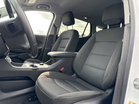 Certified 2024 GMC Terrain SLE w/ Driver Convenience Package FWD image 13