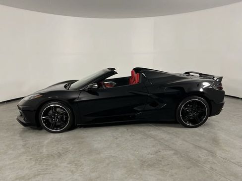 Used 2023 Chevrolet Corvette Stingray Preferred Conv w/ Z51 Performance Package RWD image 5