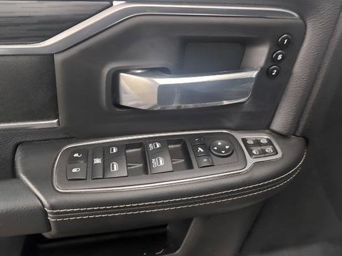 Used 2024 RAM 3500 Laramie w/ Sport Appearance Package image 9