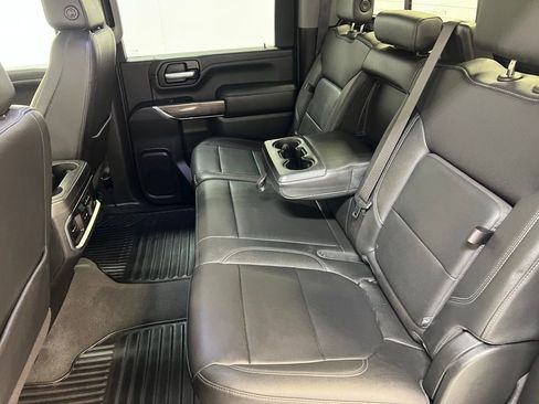 Used 2021 Chevrolet Silverado 2500 LTZ w/ LTZ Plus Package image 32