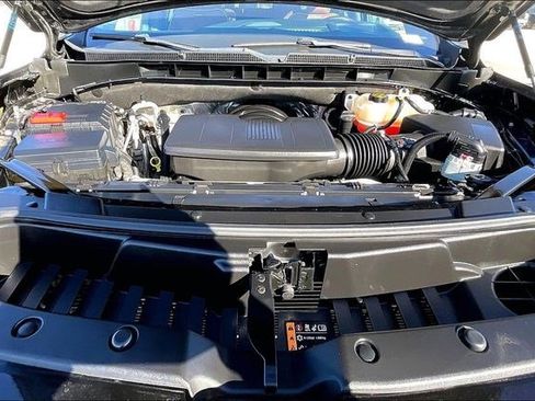 Used 2023 GMC Yukon Denali Ultimate image 11