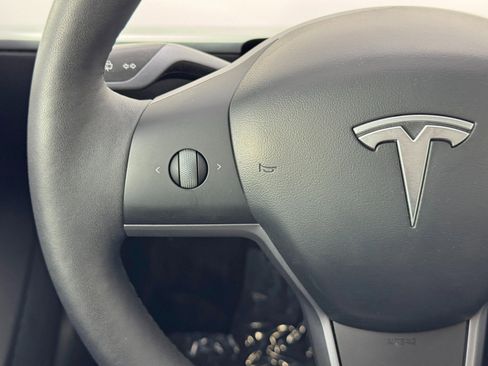 Used 2022 Tesla Model 3 Long Range image 19