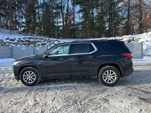 Used 2019 Chevrolet Traverse LT w/ LPO, Floor Liner Package image 2