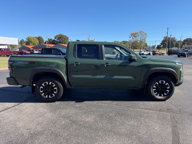 Used 2024 Nissan Frontier PRO-4X AWD/4WD image 17