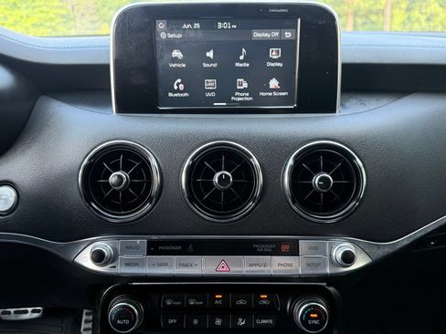 Used 2020 Kia Stinger GT RWD image 29