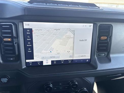 Used 2024 Ford Bronco Badlands w/ Sasquatch Package AWD/4WD image 28