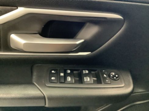 Used 2019 RAM 1500 Big Horn AWD/4WD image 22