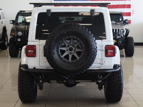 Used 2018 Jeep Wrangler Unlimited Rubicon AWD/4WD image 57