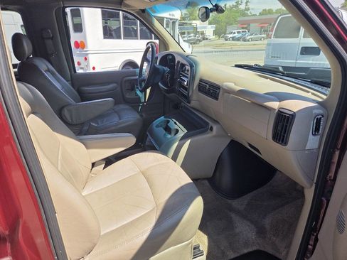 Used 2001 GMC Savana 1500 SLT RWD image 11