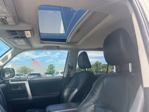Used 2011 Toyota 4Runner Limited AWD/4WD image 8