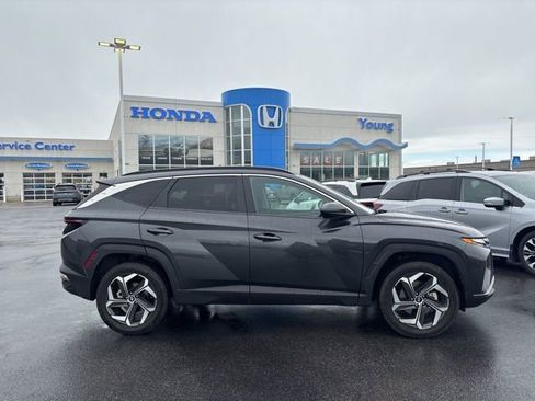 Used 2022 Hyundai Tucson SEL w/ Convenience Package AWD/4WD image 2