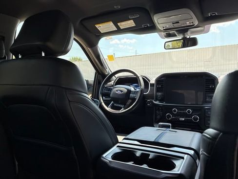 Used 2025 Ford F150 Platinum w/ FX4 Off-Road Package AWD/4WD image 27