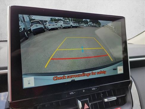 Used 2026 Toyota Corolla Cross XLE w/ Convenience Package FWD image 24
